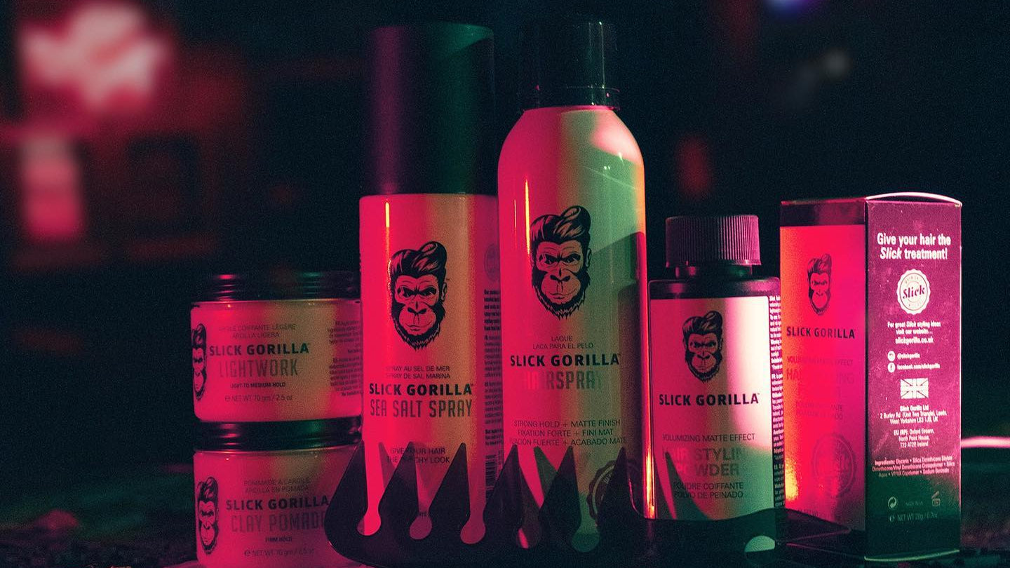 Načíst video: Slick Gorilla pudr na vlasy