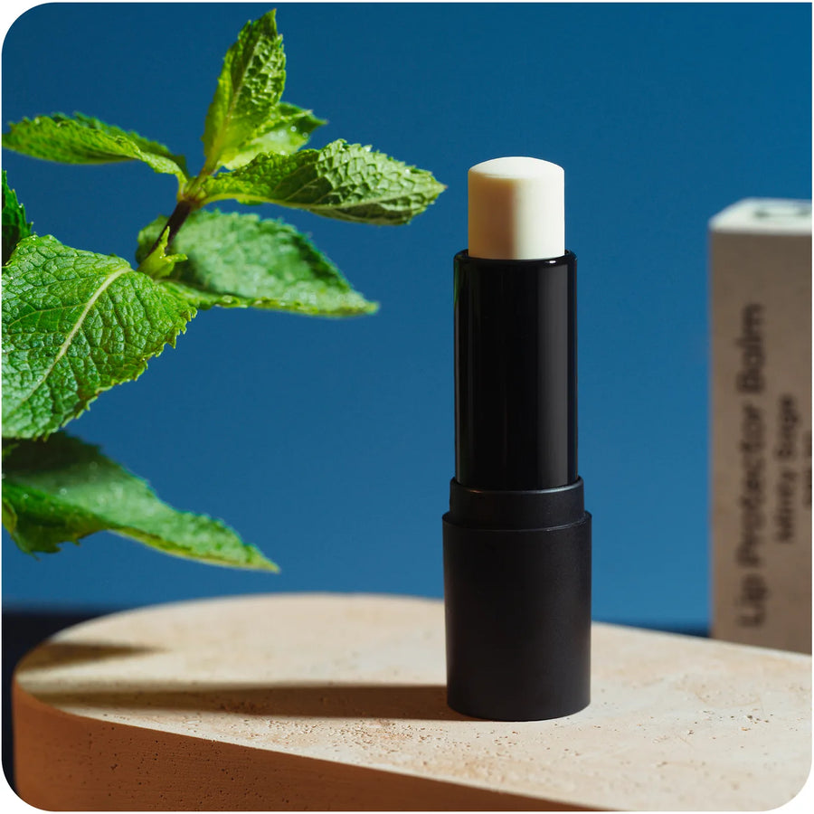 Beviro Lip Protector Balm SPF 30 Minty Sage ochranný balzám na rty 4,2 g