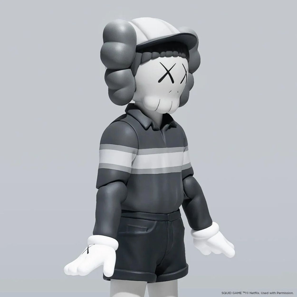 KAWS x Squid Game Chul-Su (Mono version) 15" vinylová figurka