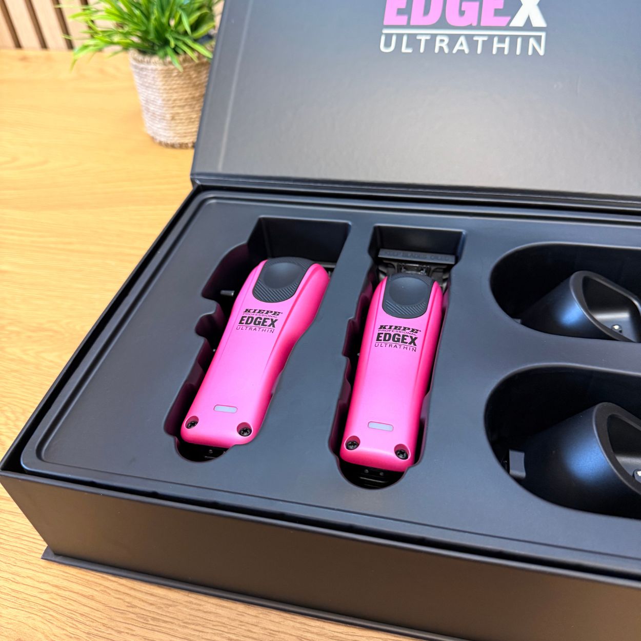 Kiepe EDGEX Ultrathin Combo Clipper + Trimmer Pink sada profesionálních strojků