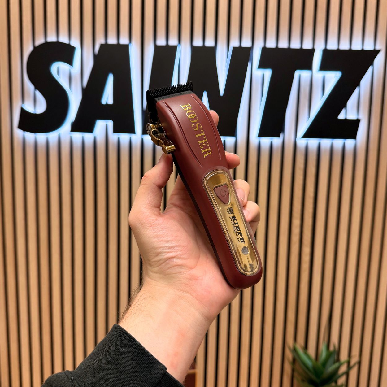 Kiepe Booster Hair Clipper profesionální strojek na vlasy